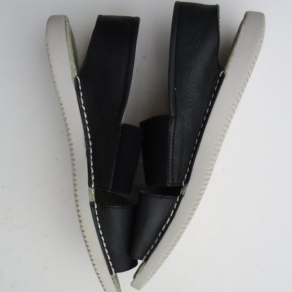 SIZE 8. Softinos leather sling back sandals . - Picture 14 of 16